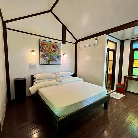 Sunrise Chalet Marang Exterior photo