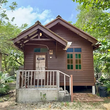 Sunrise Chalet Marang Exterior photo