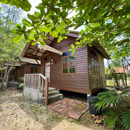 Sunrise Chalet Marang Exterior photo
