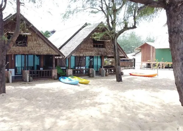 Sunrise Chalet