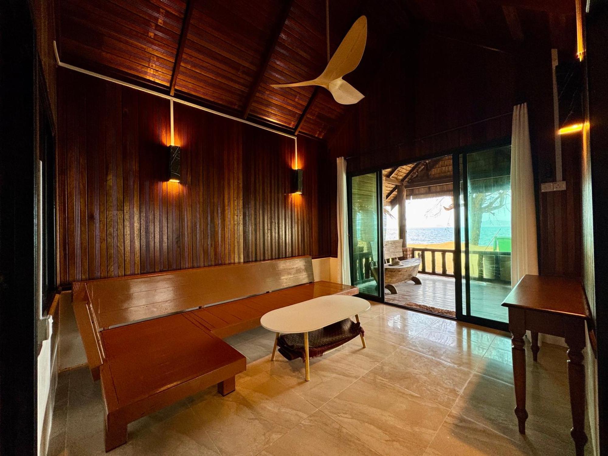 Chalet Sunrise