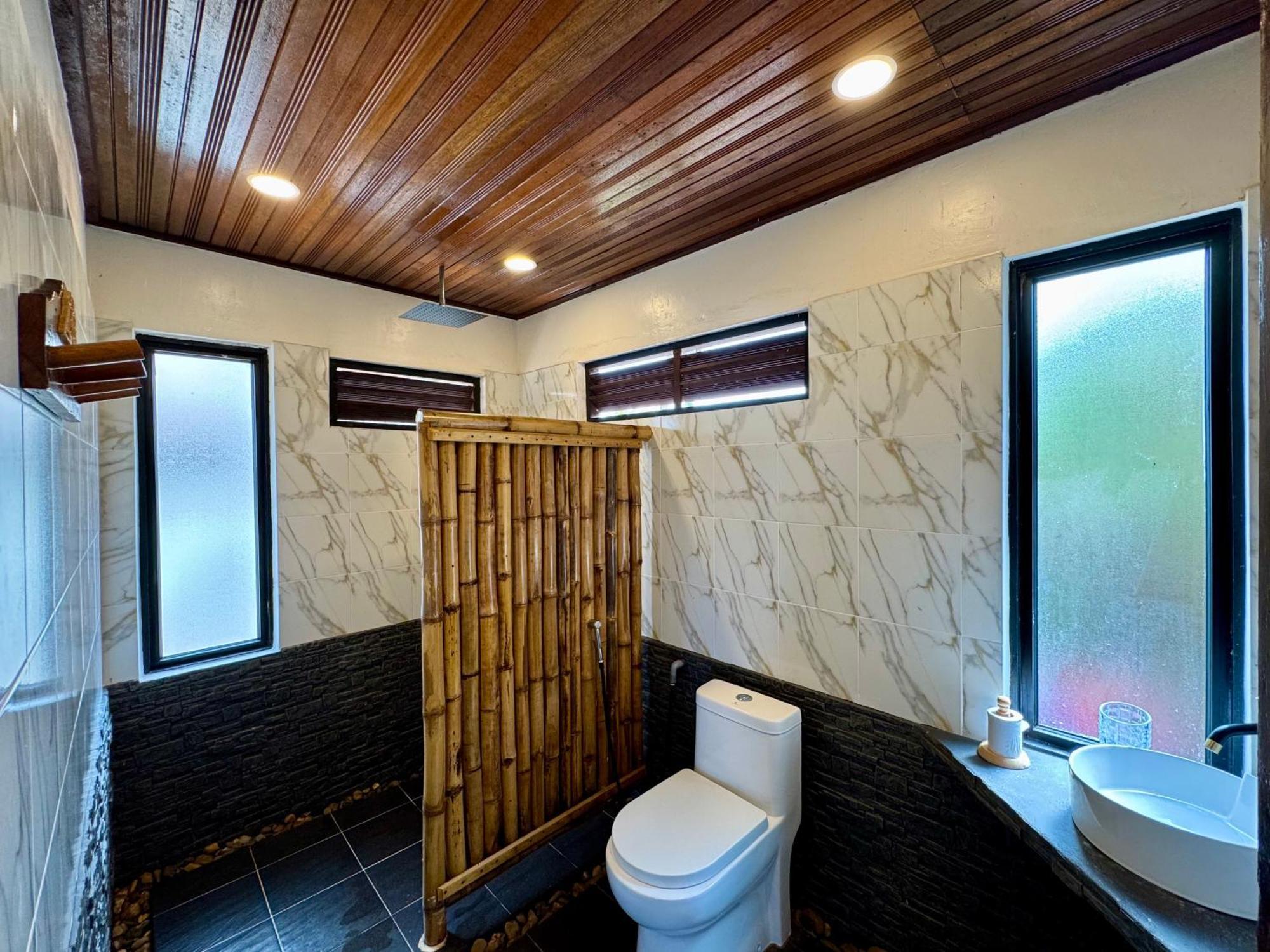 Sunrise Chalet